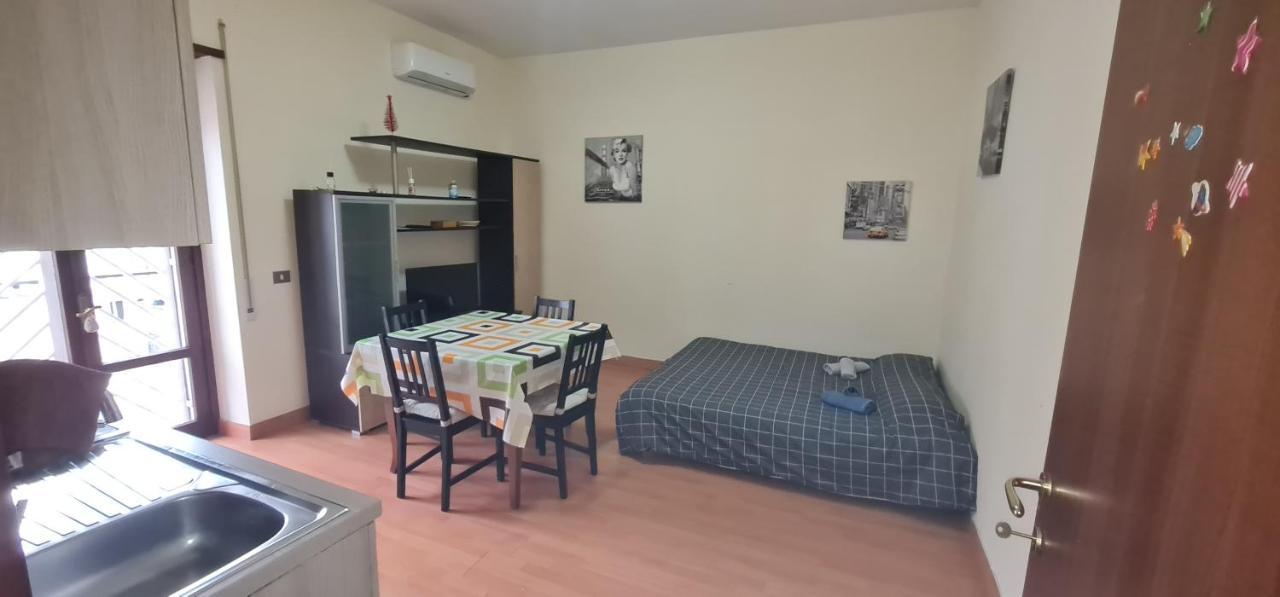 Appartamento Roma 800Mt Dalla Metro 외부 사진